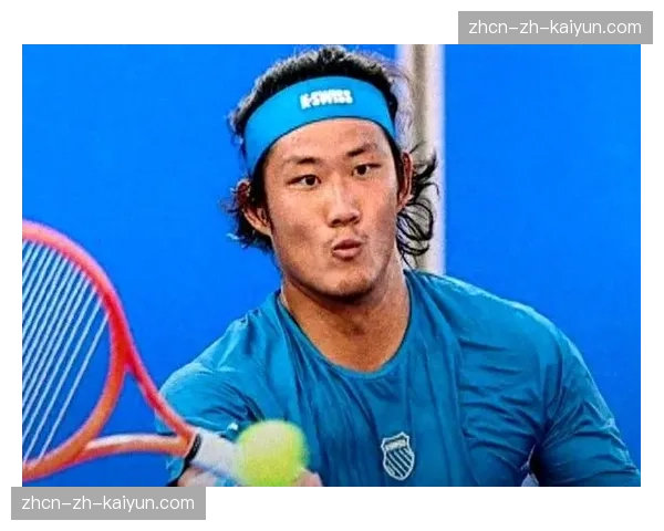 ATP250休斯顿站，张之臻横扫英国球员取得红土赛季开门红